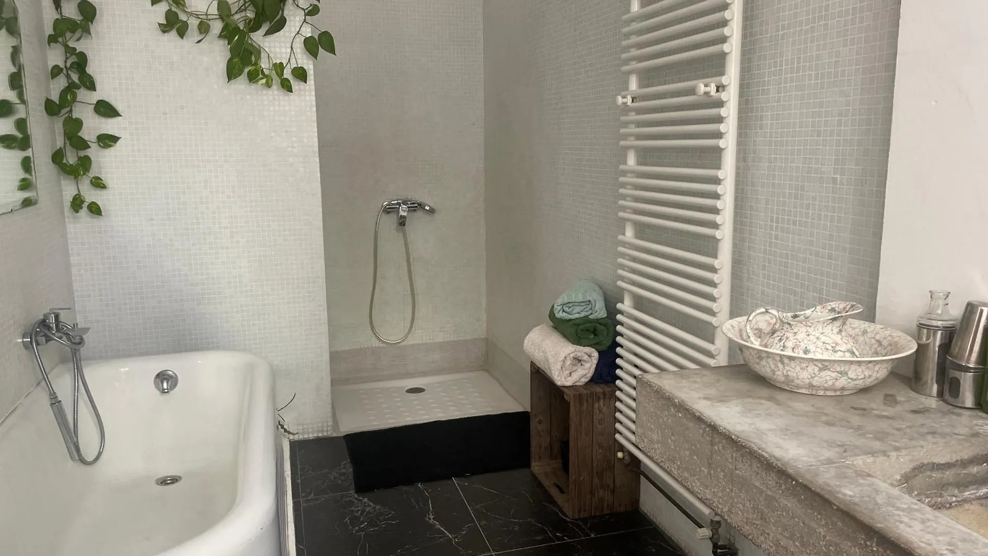 Liberte Bed & Breakfast Marseille 0*,