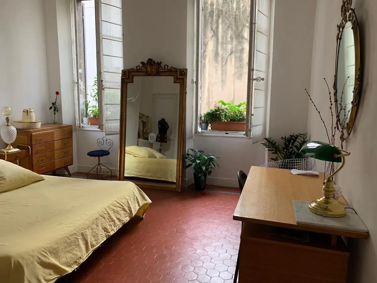 Bed and Breakfast Liberté Marseilles 0*,