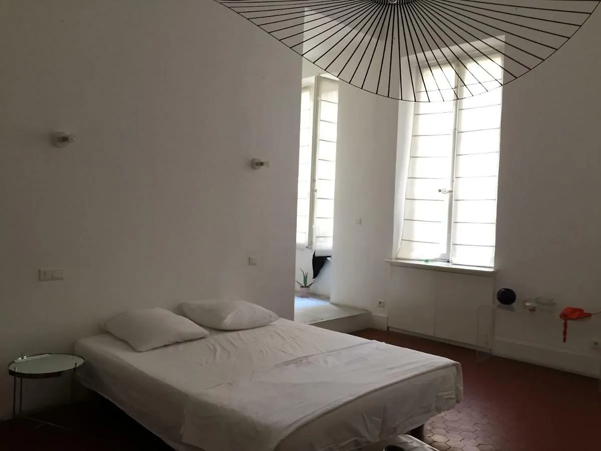 Liberte Bed & Breakfast Marseille